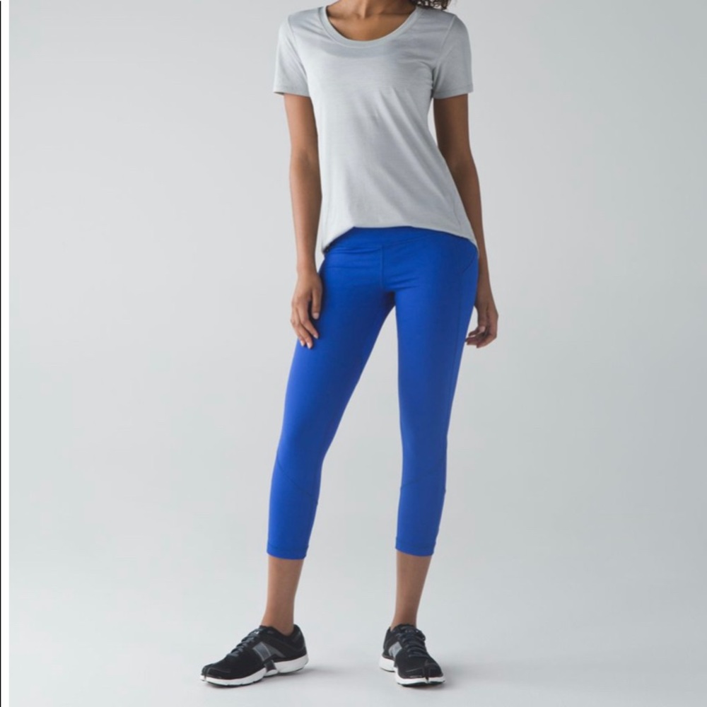 Lululemon Pace Rivals Crop leggings in Sapphire